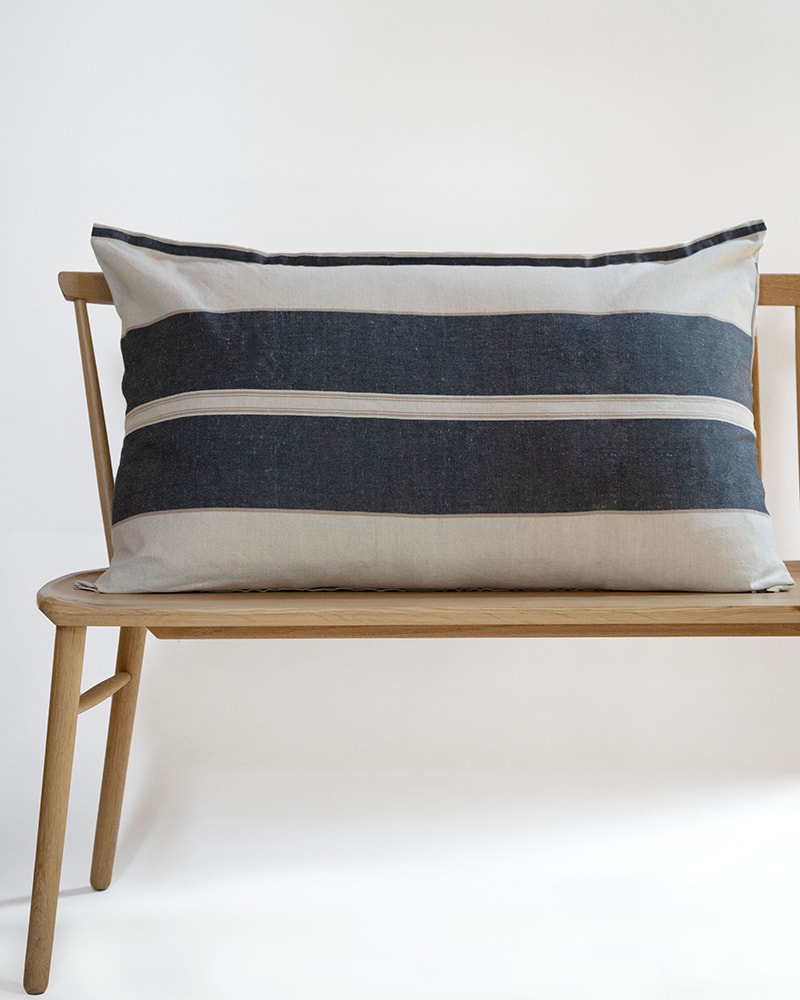 Mungo Lisburn Cushion Cover in Navy
